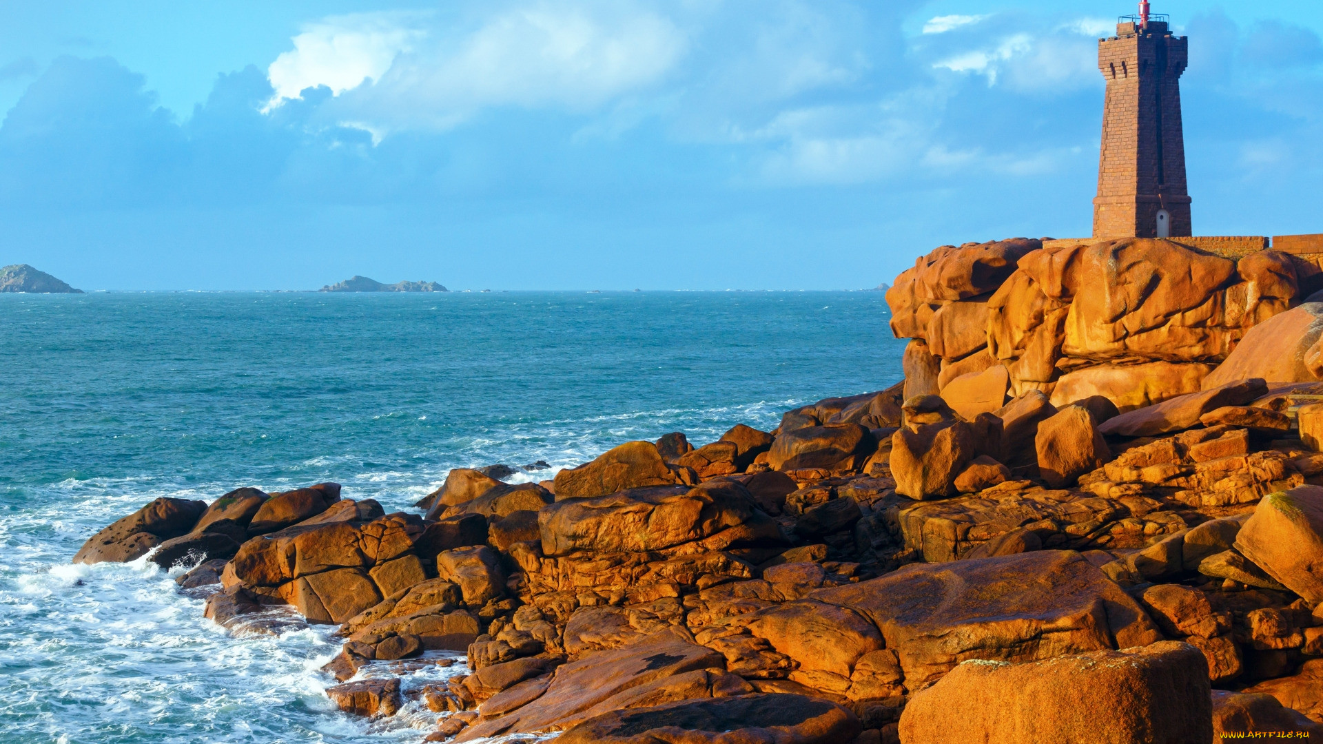 ploumanach lighthouse, brittany, france, , , ploumanach, lighthouse